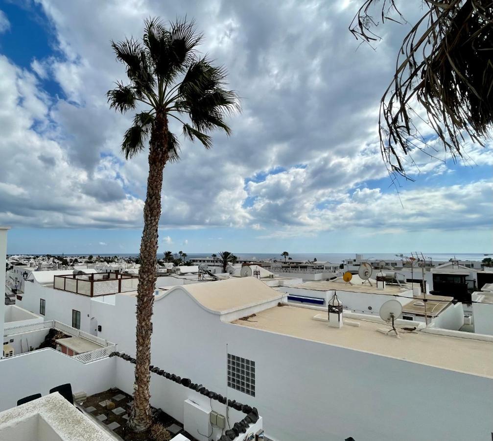 Cozy And Sunny Apartment Over The Rooftops Пуэрто дель Кармен Экстерьер фото